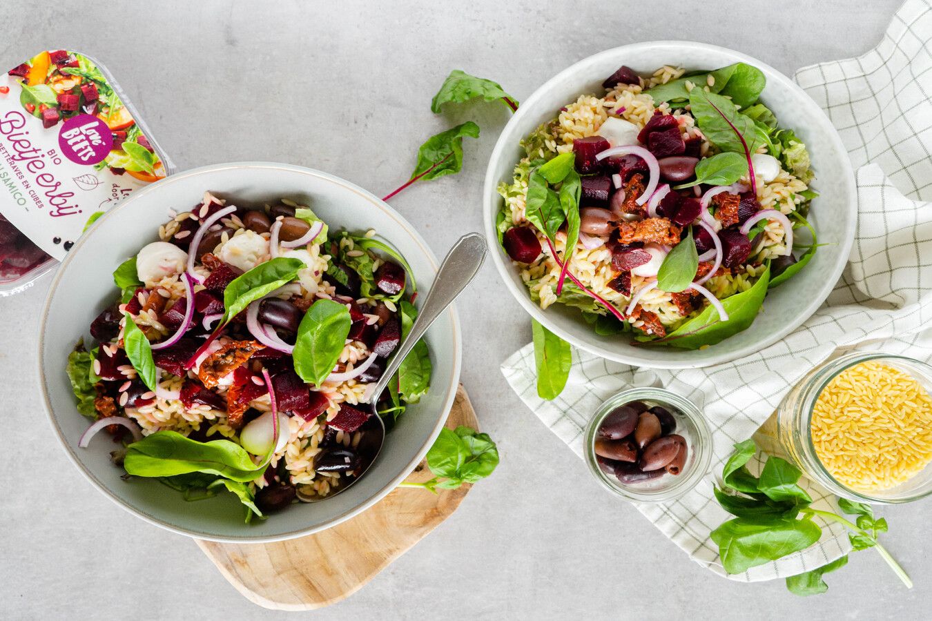 Orzo salade met balsamicobietjes